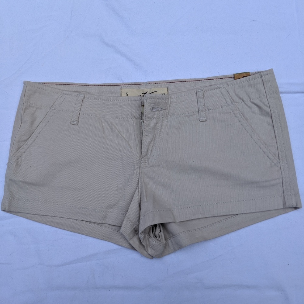 Hollister Classic Stretch Khaki Shorts